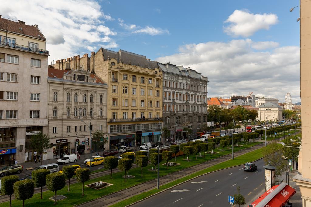 Budapest Holidays Fashion Ngoại thất bức ảnh