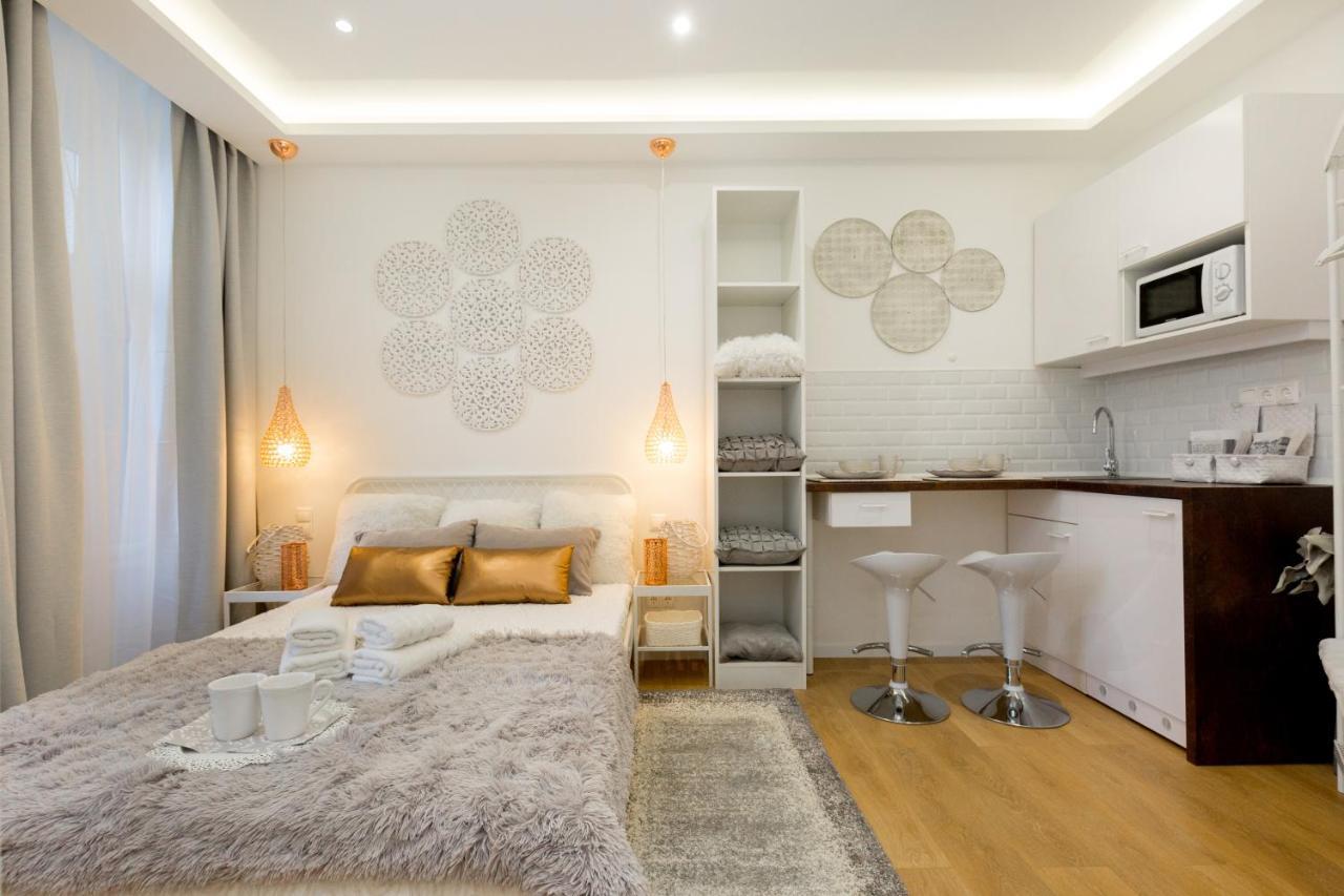 Budapest Holidays Fashion Ngoại thất bức ảnh